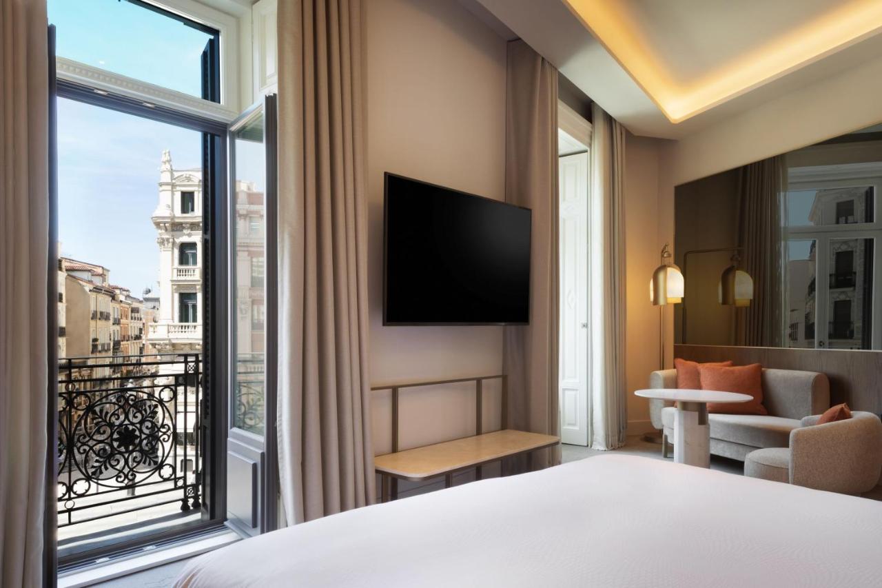 Jw Marriott Hotel Madrid Eksteriør bilde